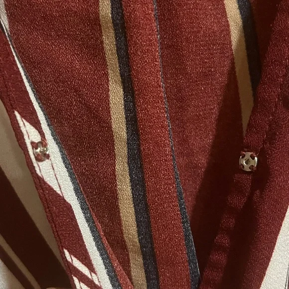 Maroon Striped Blouse - Picture 3 of 5